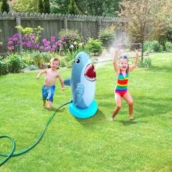 Beach Club 75cm Kids/Children Inflatable Shark Water Sprinkler Outdoor/Yard Play -Outdoor Living Sales Store TOdn8Rsi1ePwmY7t2uGeC9BbU