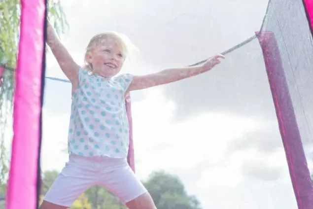 Plum Play Plum 4.5ft Junior Trampoline With Enclosure Net - Pink 4 Plum Play Plum 4.5ft Junior Trampoline With Enclosure Net - Pink - Image 4